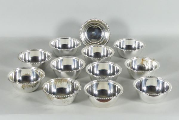Twelve silver bowls (Gr. 1370)