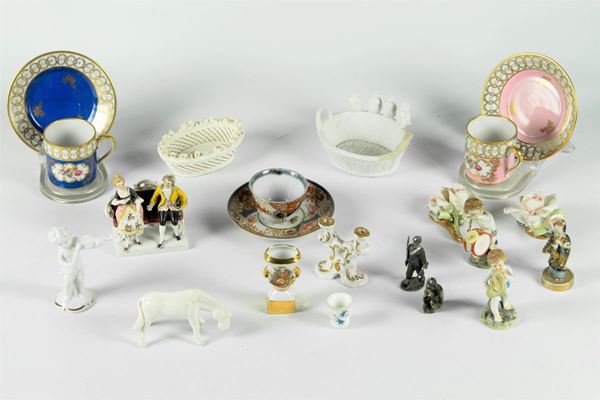 Lot in porcelain and ceramic