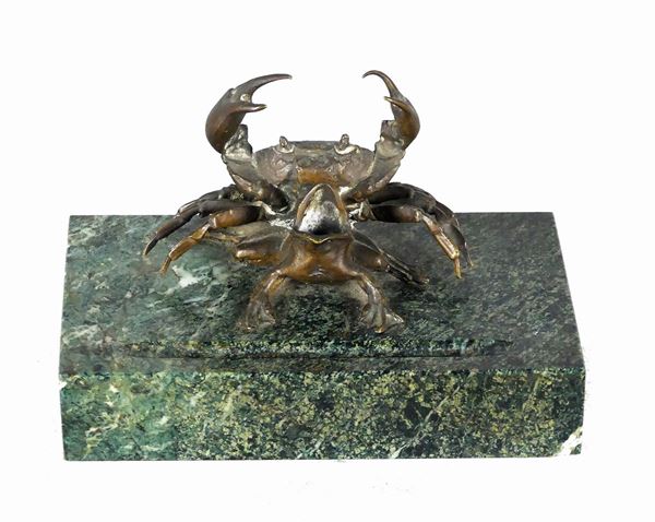 Small group in bronze &quot;Crab with frog&quot;, base in green Alpine marble