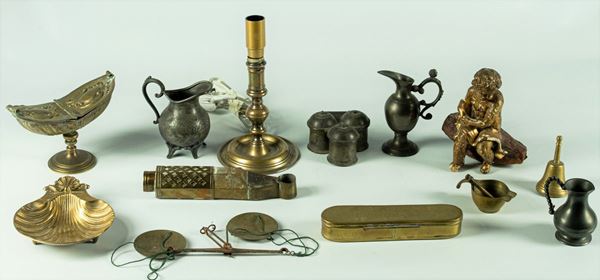 Lot in pewter, copper and gilt metal
