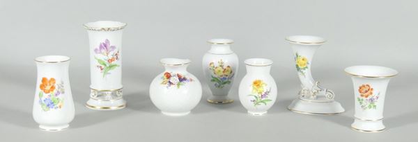 Sette piccoli vasetti in porcellana Meissen