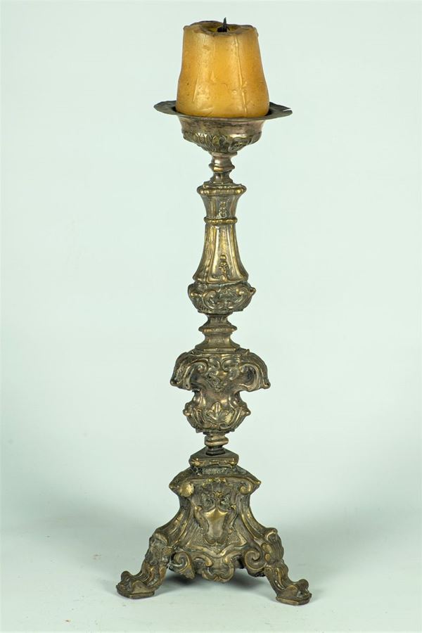 Torch in chiseled and embossed copper with Louis XIV motifs