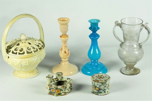 Lotto in maiolica, cristallo e ceramica