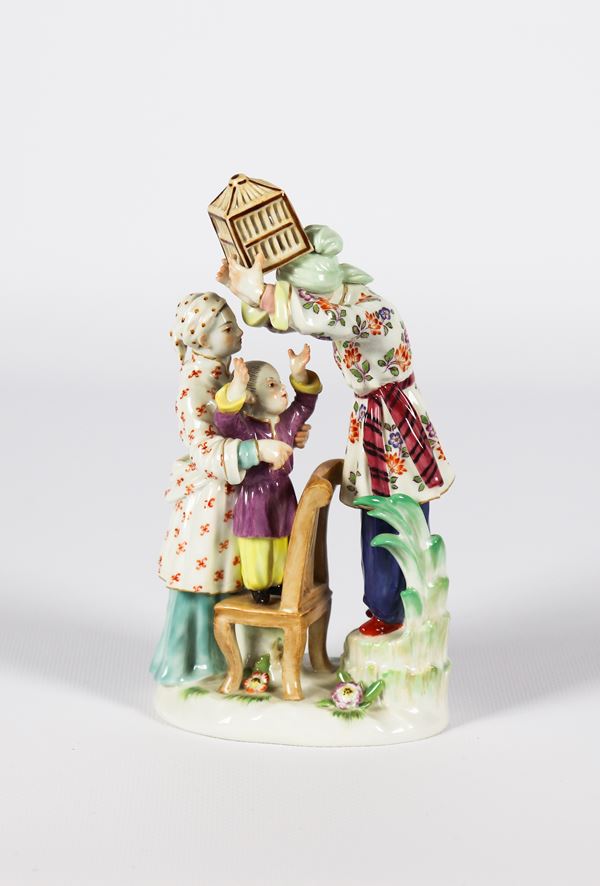 Small group in polychrome enameled Meissen porcelain &quot;Chinese girl with children playing&quot;