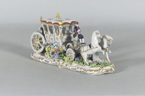 Small group &quot;Carriage and coachman&quot; in porcelain. Signed L. Fabris