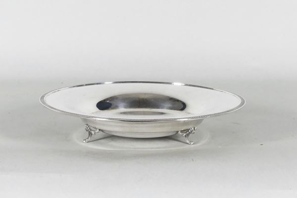 Round silver fruit bowl. 320 g