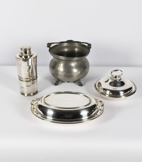 Lot in sheffield, silver metal and pewter (4 pcs)