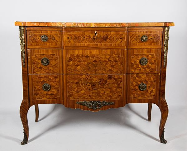 French chest of drawers of Louis XVI line