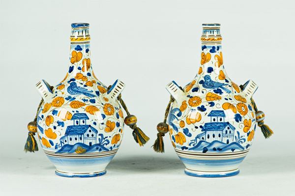 Pair of Deruta glazed majolica flasks