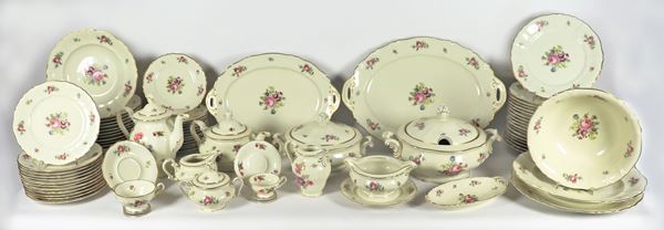 Pirken Hammer porcelain plate service (113 pcs)