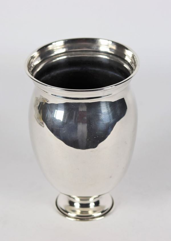 Vase in 925 sterling silver 360 gr