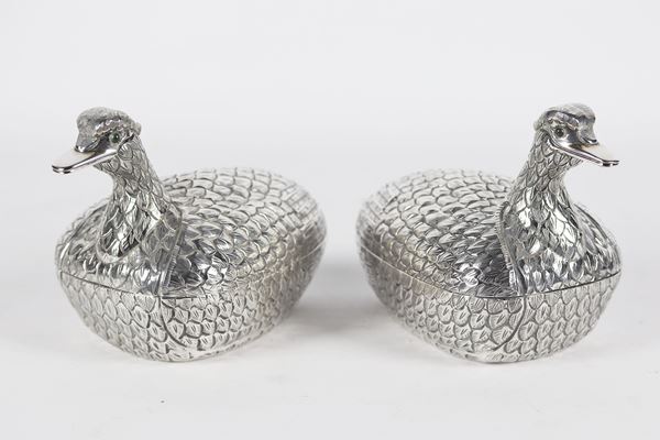 Pair of duck-shaped boxes in 925 Sterling silver 1080 gr