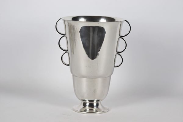 Dec&#242; vase in silver 780 gr