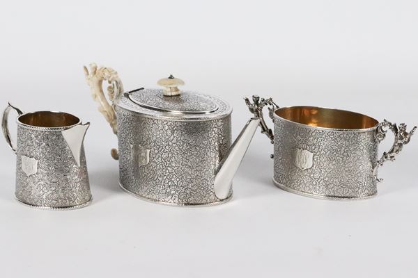 Tea set in silver and ivory Victorian period Silversmith I. S. G. (3 pcs) 465 gr