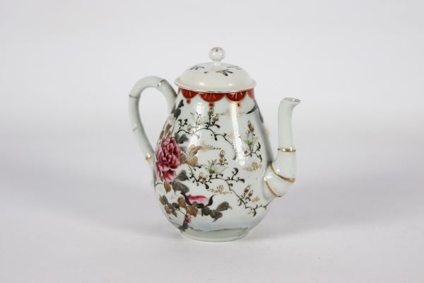 Antique Chinese porcelain teapot