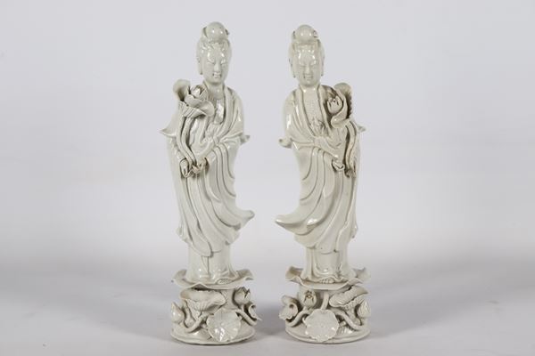 Pair of Chinese &quot;Guanyin&quot; in white glazed porcelain