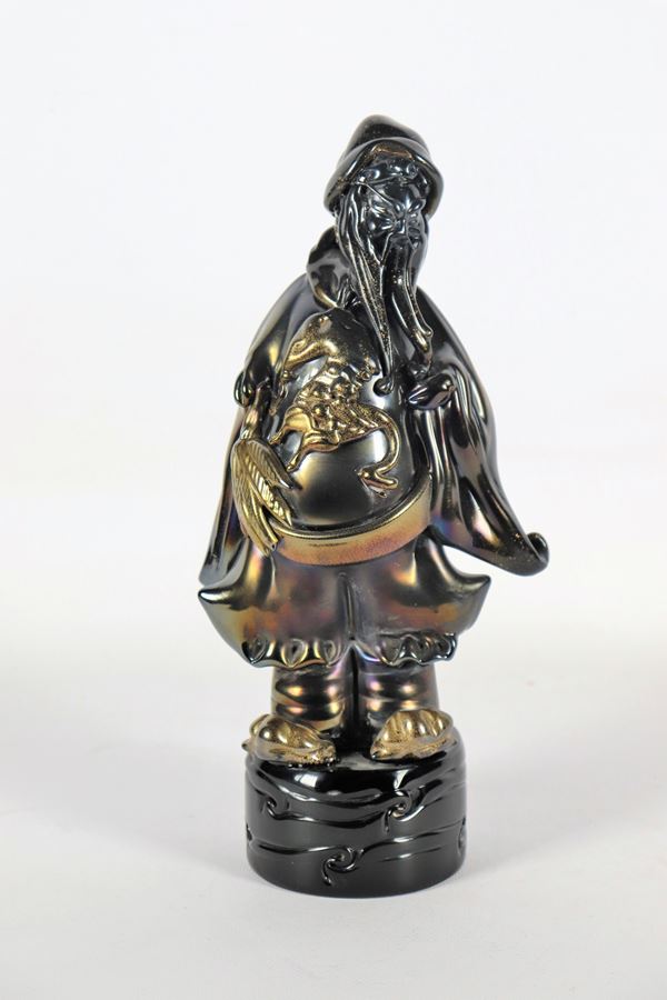 Scultura &quot;Santone cinese&quot; in vetro di Murano color bronzo. Firmata E. Moroni