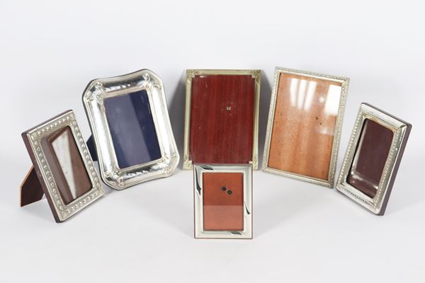 Lot of six small picture frames in silver metal