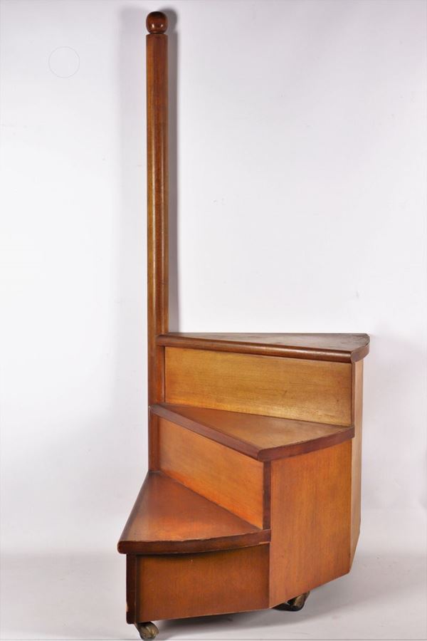 Antique library ladder in blond walnut