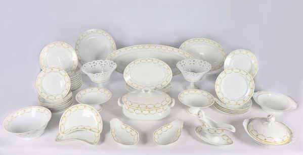 Antico servizio di piatti in porcellana Richard Ginori (108 pz)