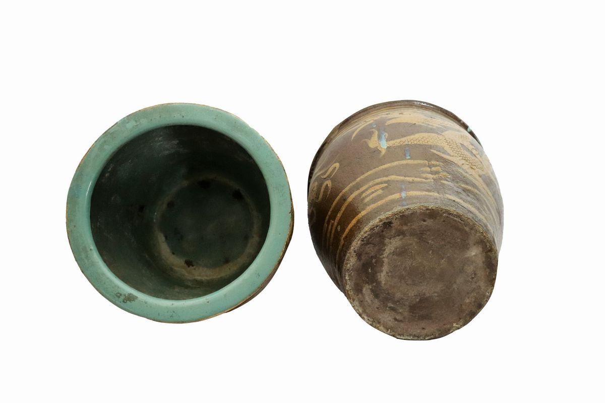 Coppia di grandi cachepots cinesi in gres porcellanato