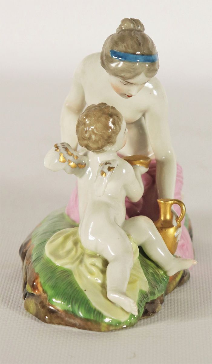 Piccolo gruppo "Venere e Cupido" in porcellana di Hochst