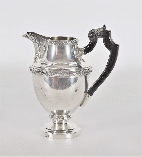 Piccola lattiera in argento gr.183