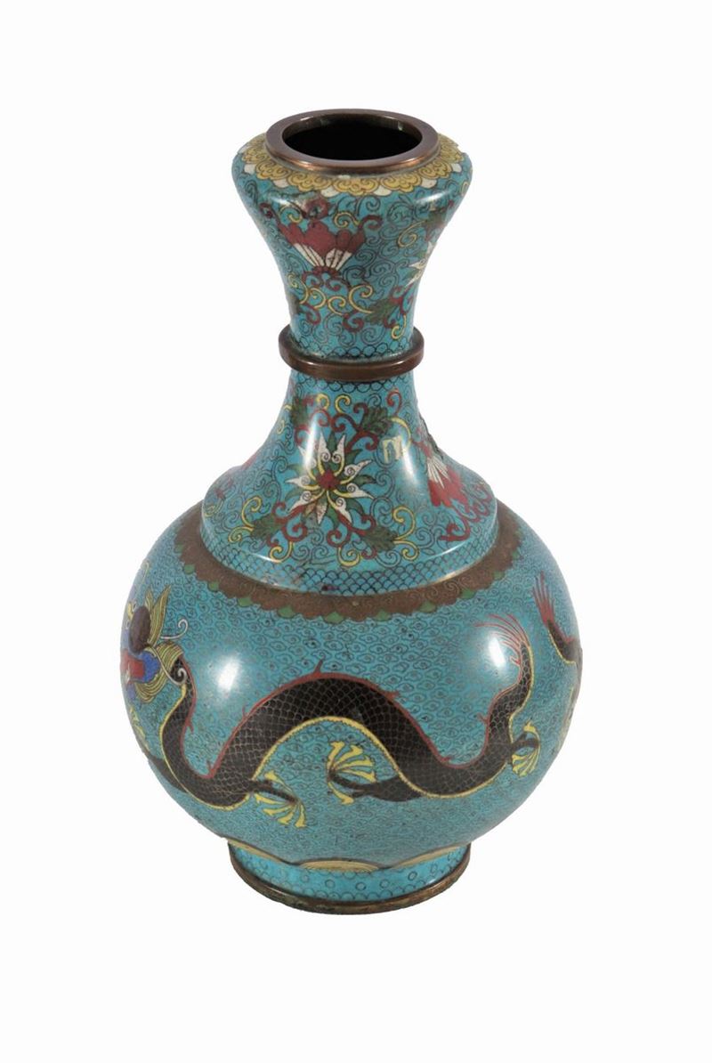 Antico vaso cinese in smalto cloisonnè celeste