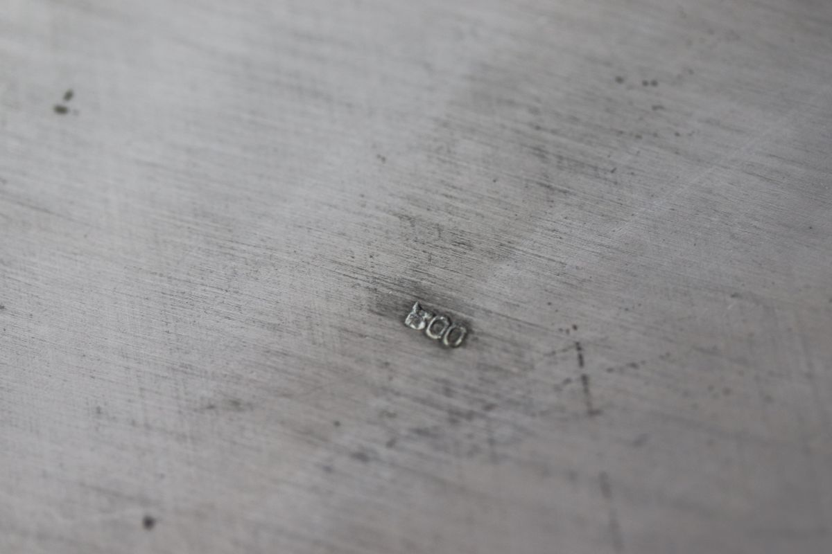 Grande piatto a forma tonda in argento gr. 600