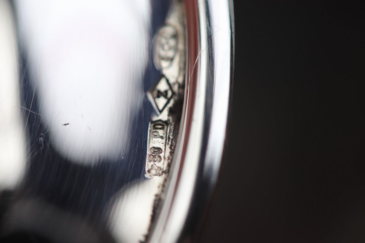 Lotto in argento e metallo (2 pz)