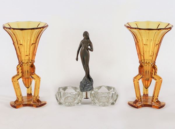 Lot Liberty, in crystal and bronze (3 pcs)