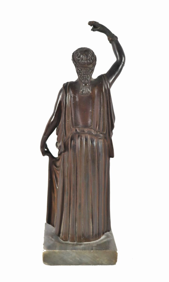 Antica scultura in bronzo "Vestale"