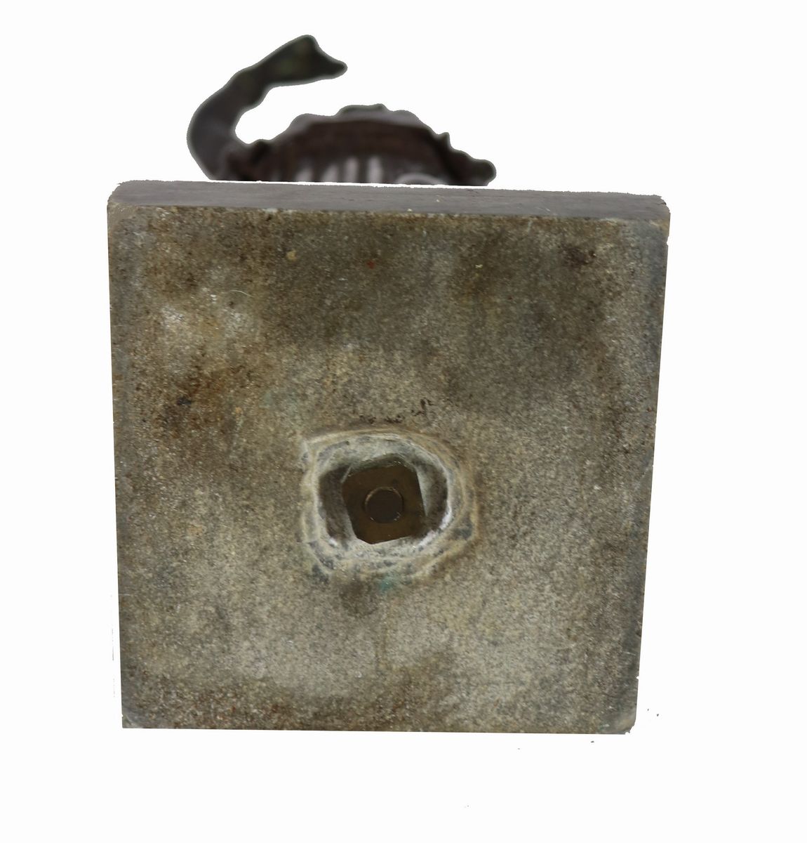 Antica scultura in bronzo "Vestale"