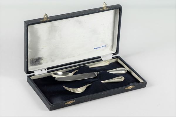 Chiseled silver child&#39;s cutlery set