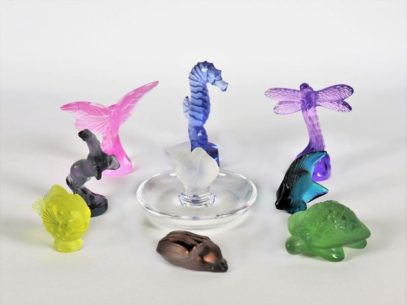 Lotto di nove piccoli animaletti in cristallo Lalique