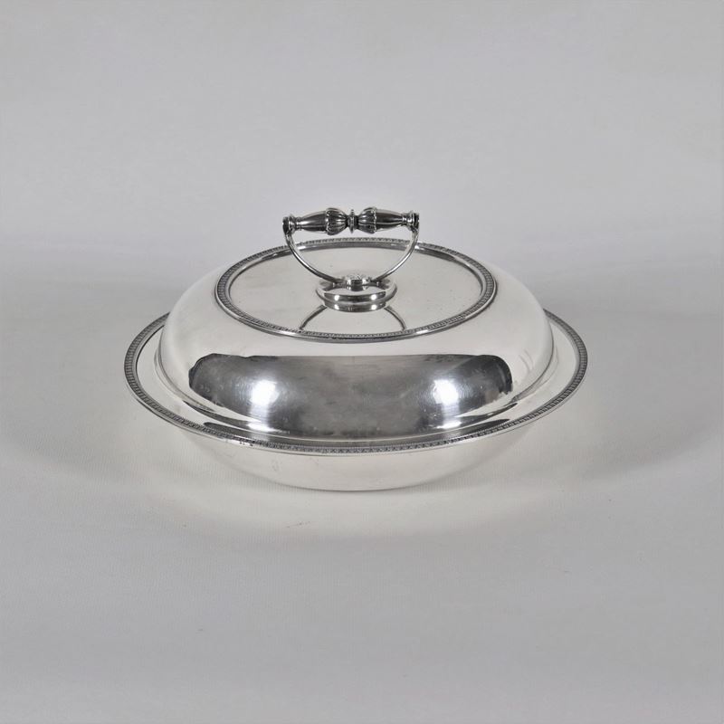 Legumiera tonda in argento gr. 780