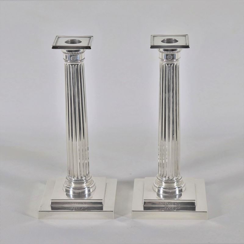 Coppia di candelieri in argento Sterling 925