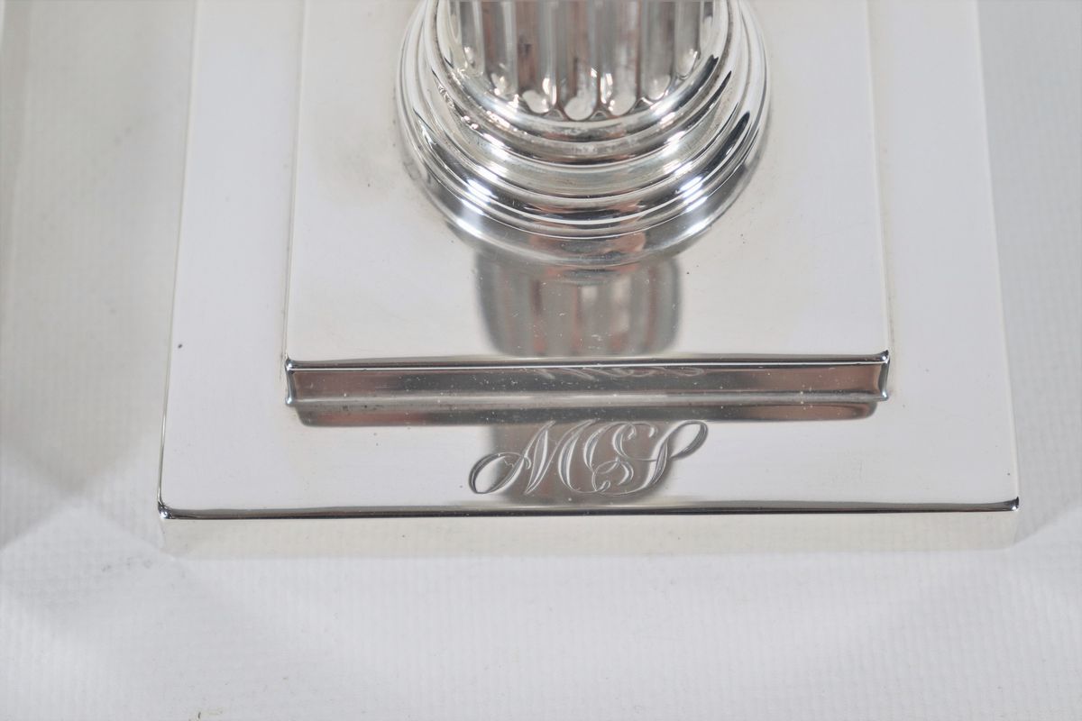 Coppia di candelieri in argento Sterling 925