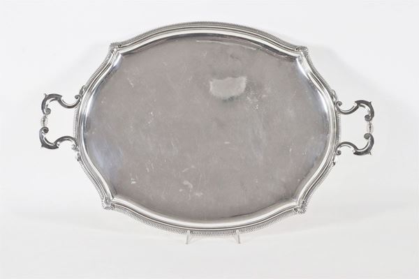 Large oval shaped tray in silver metal