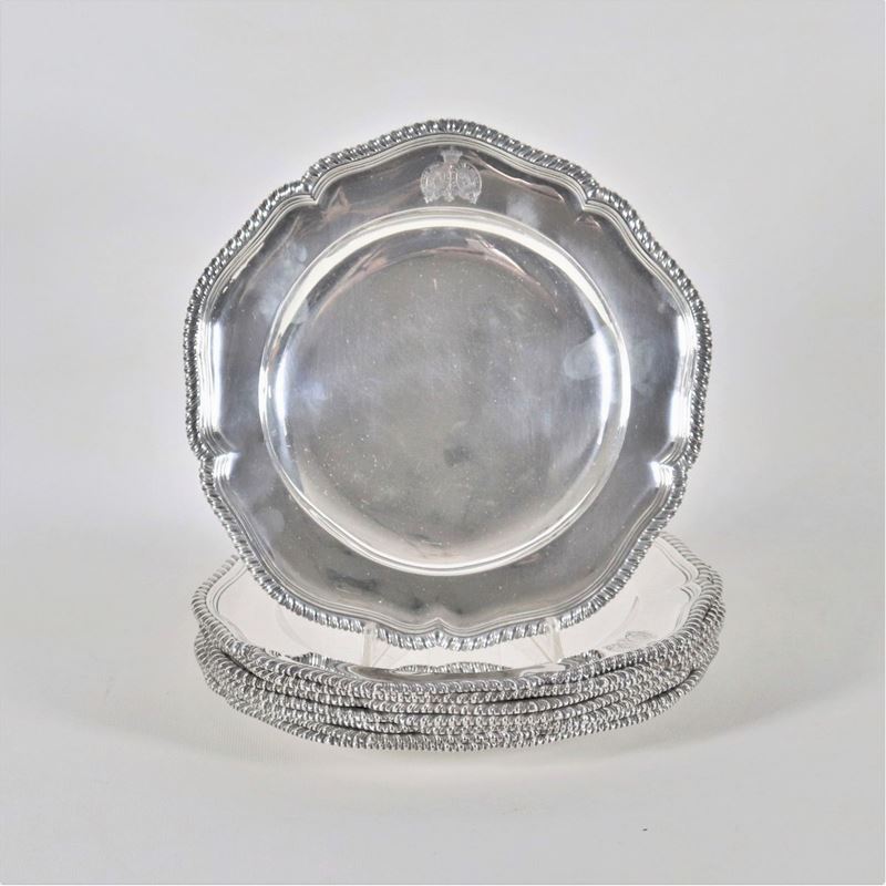 Lotto di otto antichi piatti inglesi in sheffield