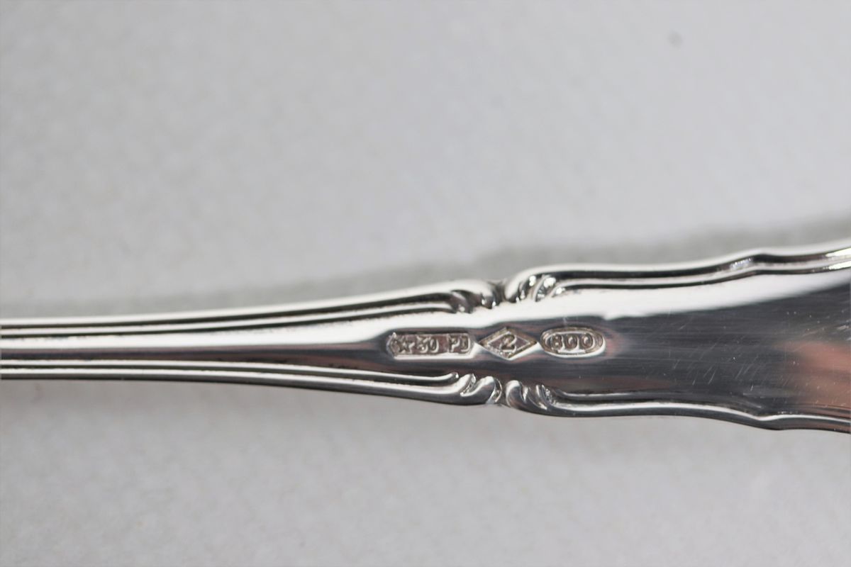 Lotto di undici cucchiaini da caffè in argento gr. 120