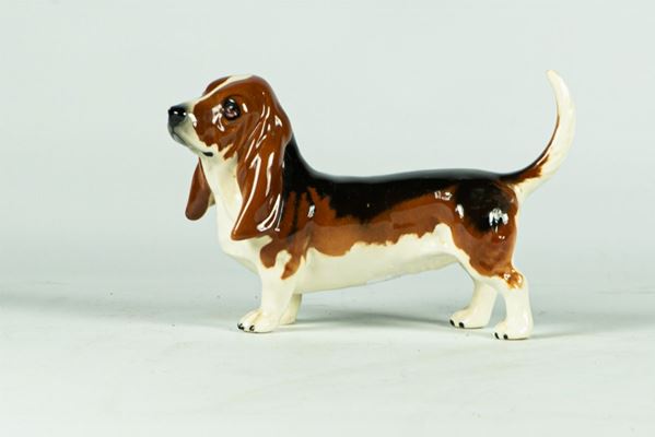 &quot;Dachshund&quot; figurine in English porcelain