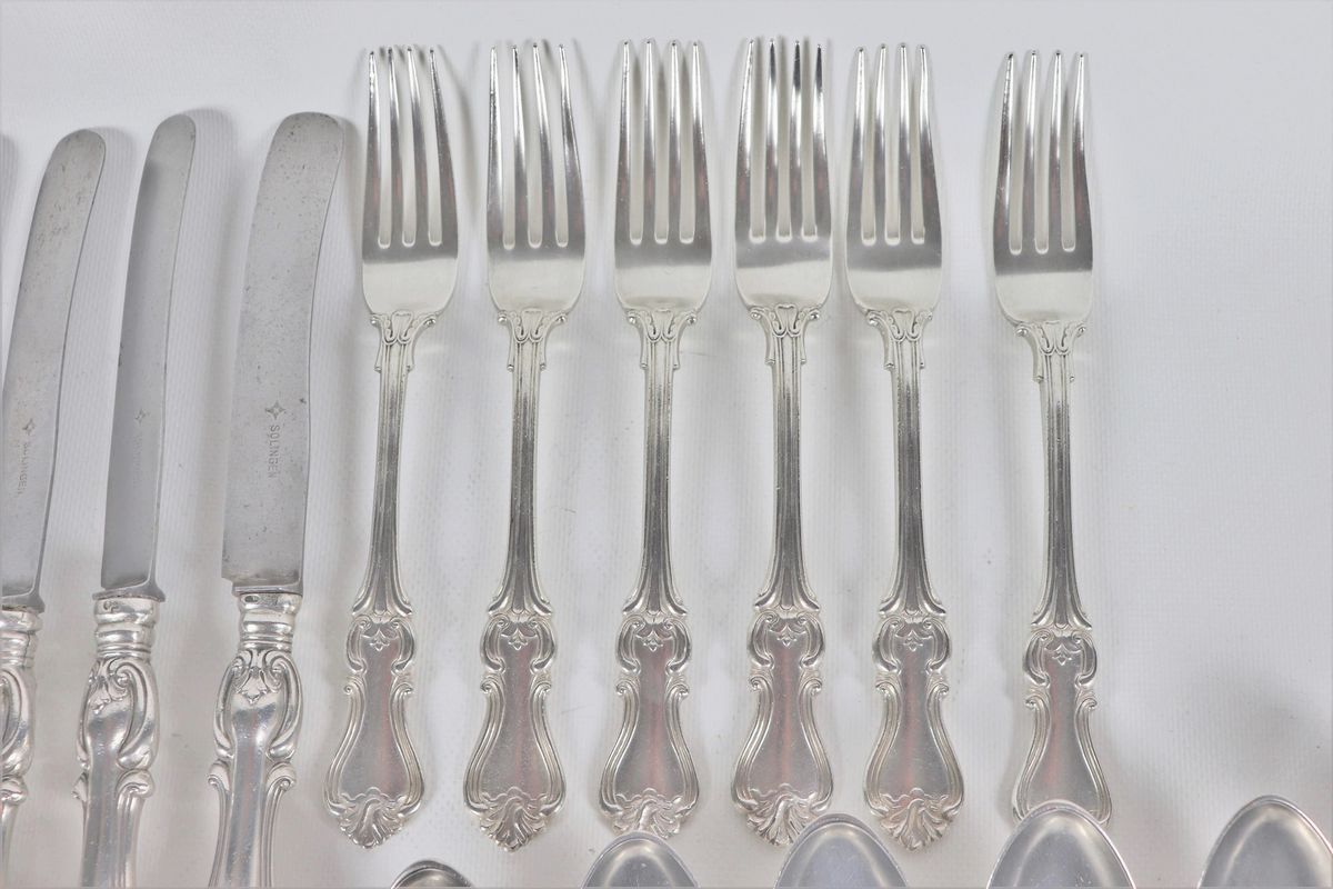 Servizio di posate in argento Russo (24 pz)