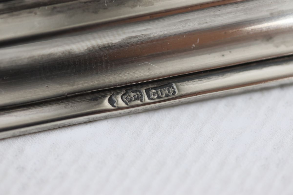 Alzata a cesto in argento traforato