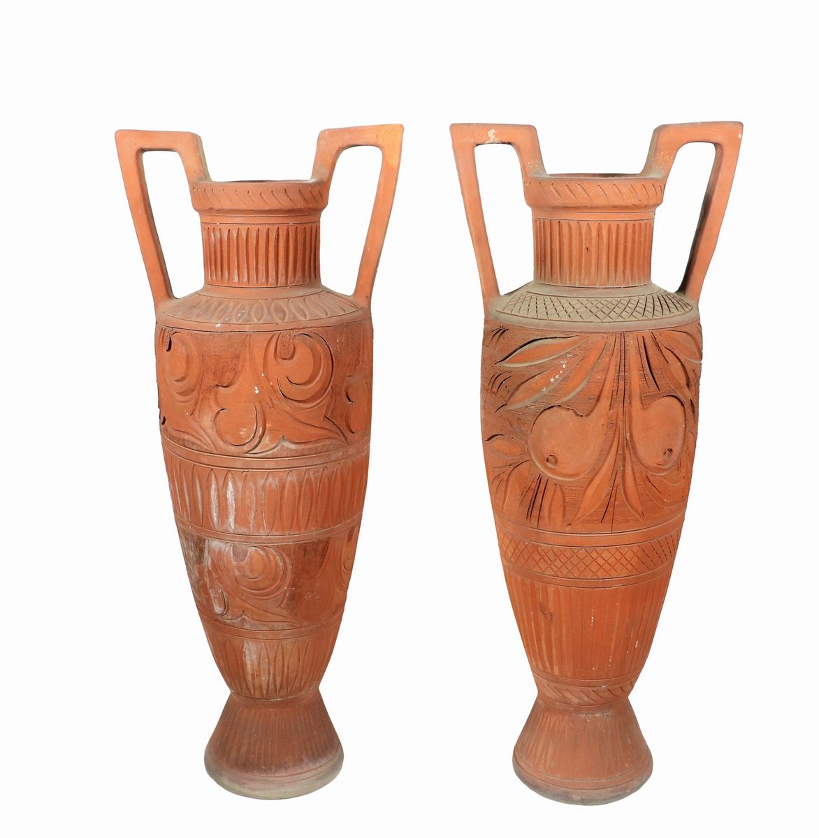 Coppia di anfore in terracotta