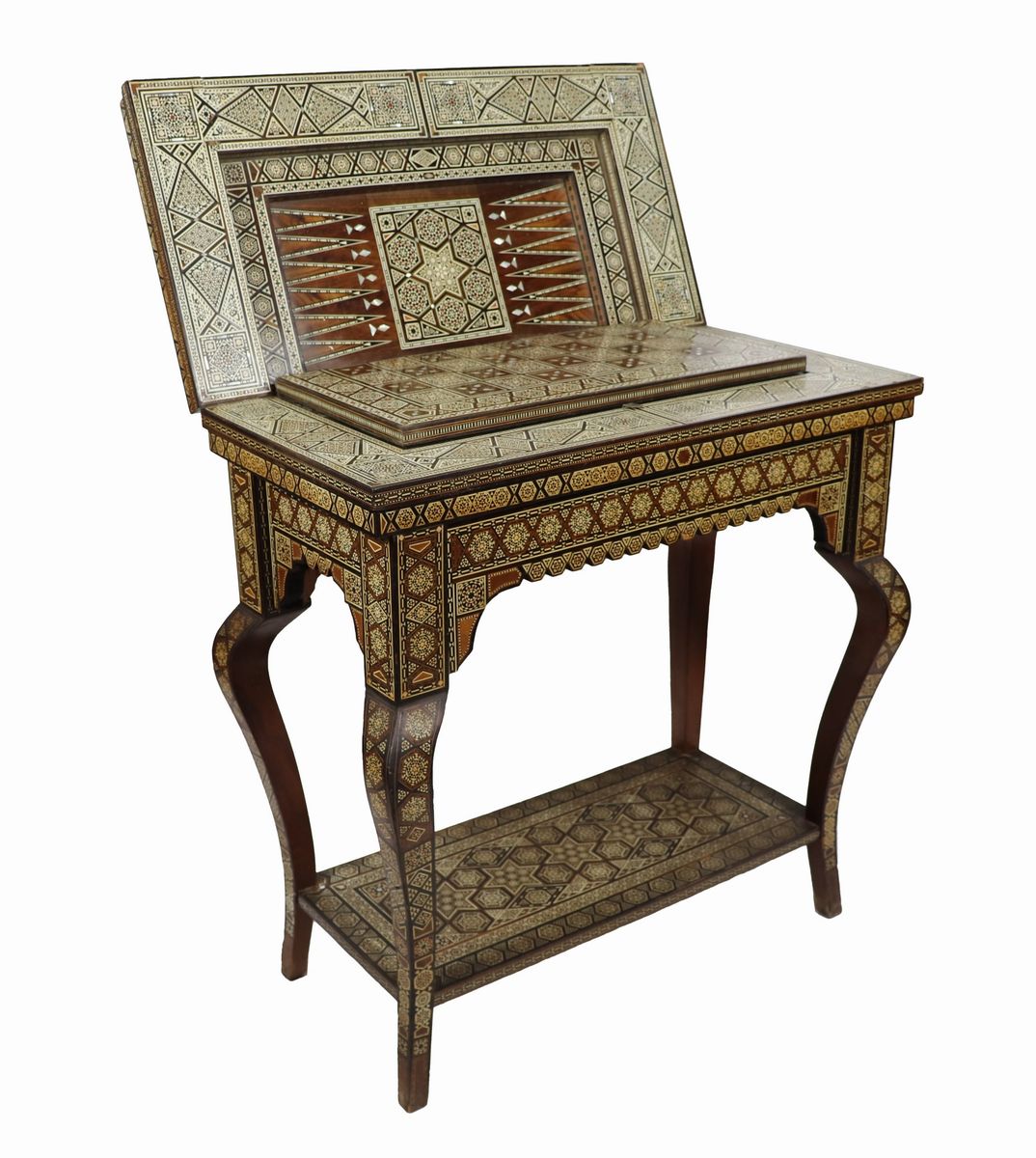 Antico tavolo da gioco orientale in noce, ebano, avorio e madreperla