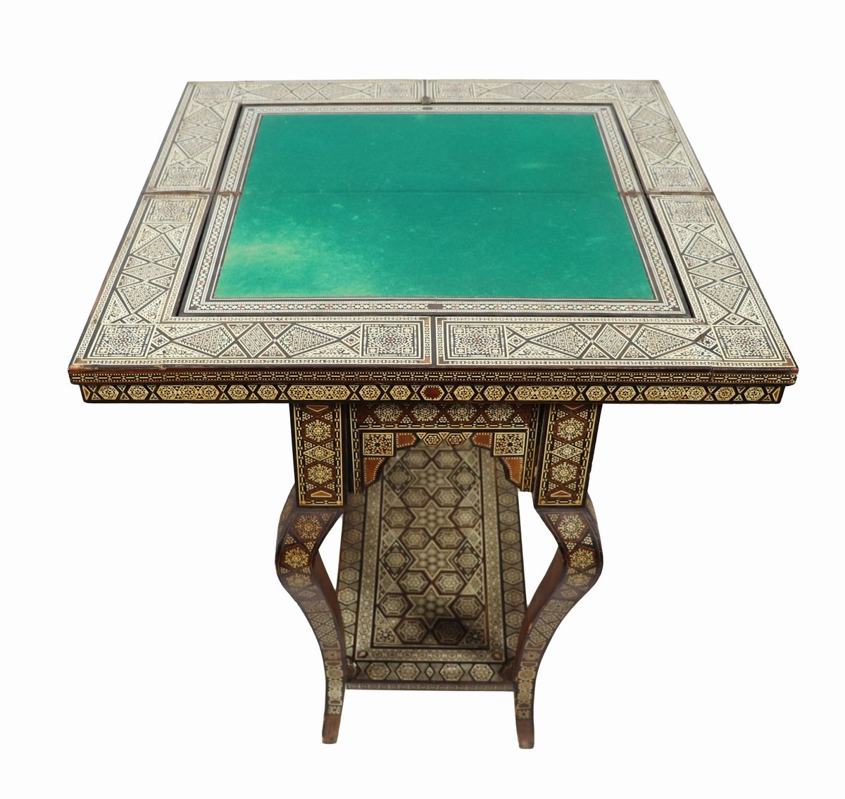 Antico tavolo da gioco orientale in noce, ebano, avorio e madreperla