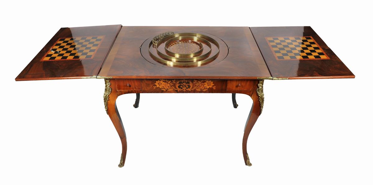 Antico tavolo da gioco francese Backgammon in noce