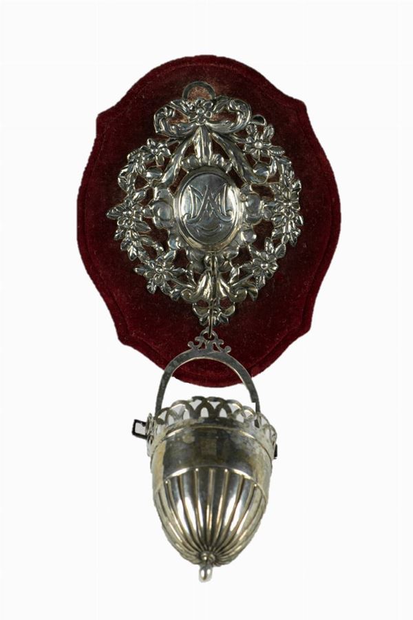Holy water stoup in silver