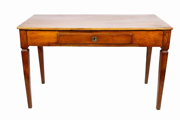 Tuscan desk table in cherry wood